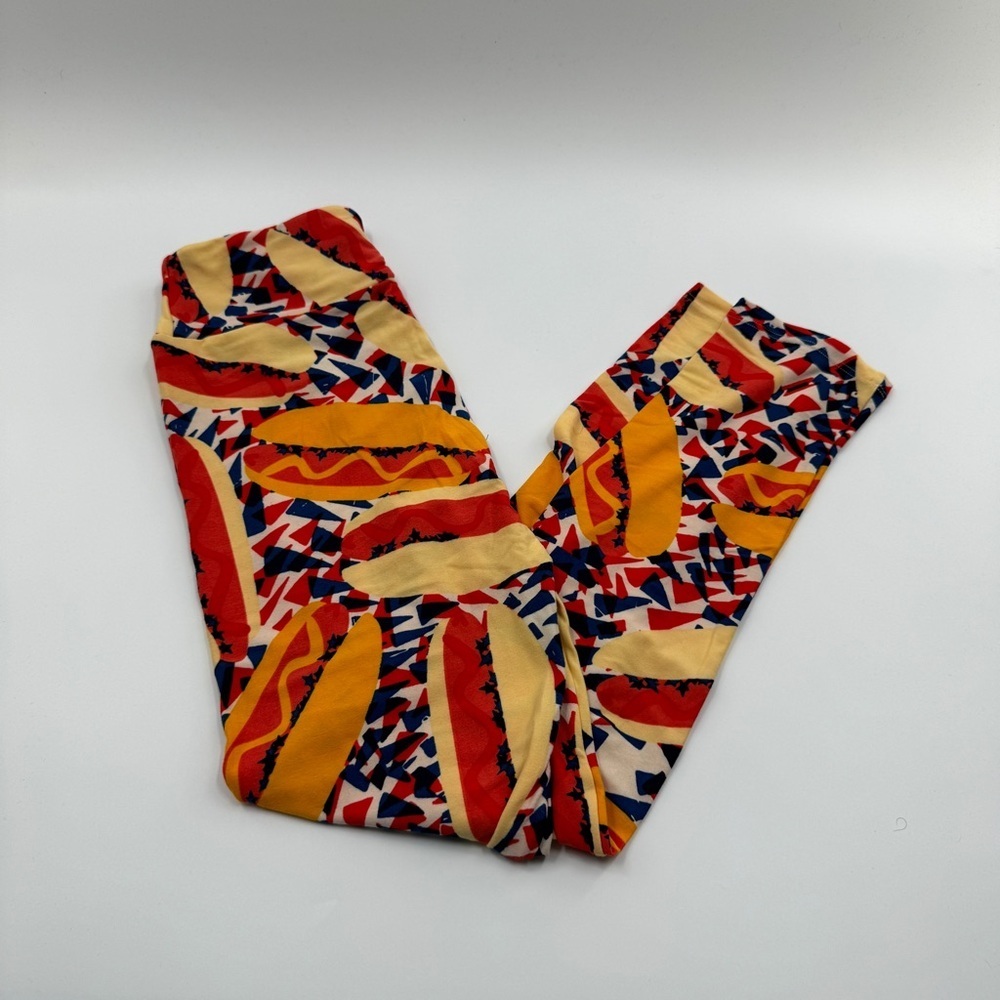 LuLaRoe One Size (OS) Leggings – Buttery Soft Stretchy Printed Leggings